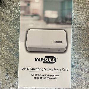 KapSule UV-C Sanitizing Smartphone Case  - new in box